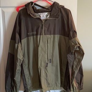 Columbia Full Zip Hooded rain jacket